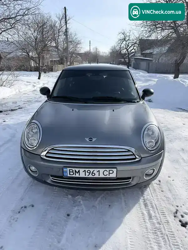 MINI Hatch 2010, фото з оголошення 1 з 8, VIN WMWSR31000T005709