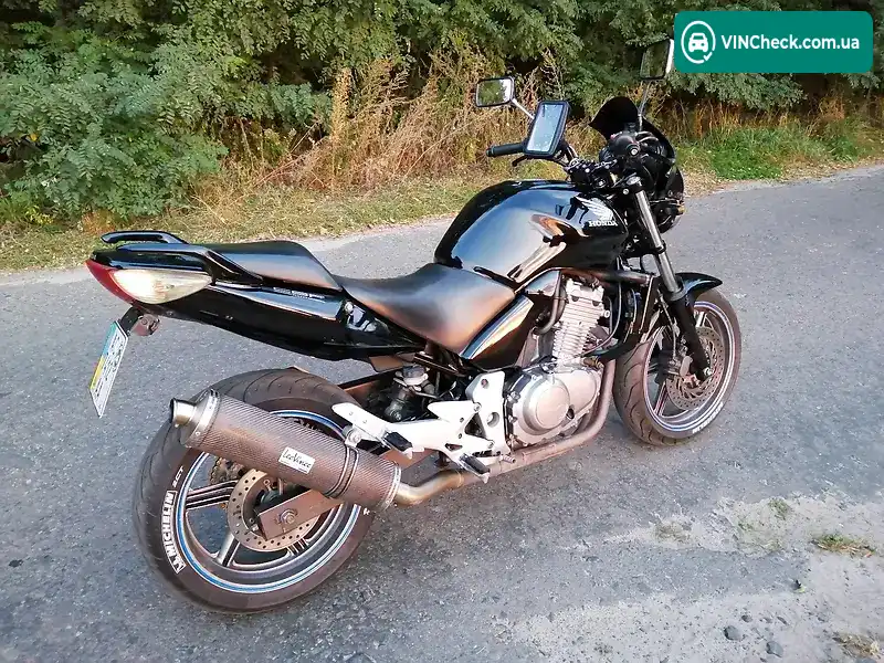 Honda CBF 500 2004, фото з оголошення 2 з 12, VIN ZDCPC39C04F008614