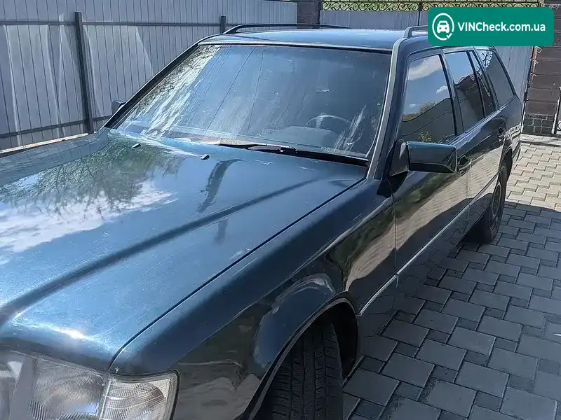 Mercedes-Benz E-Class 1993, фото з оголошення 2 з 21, VIN WDB1240881F267553