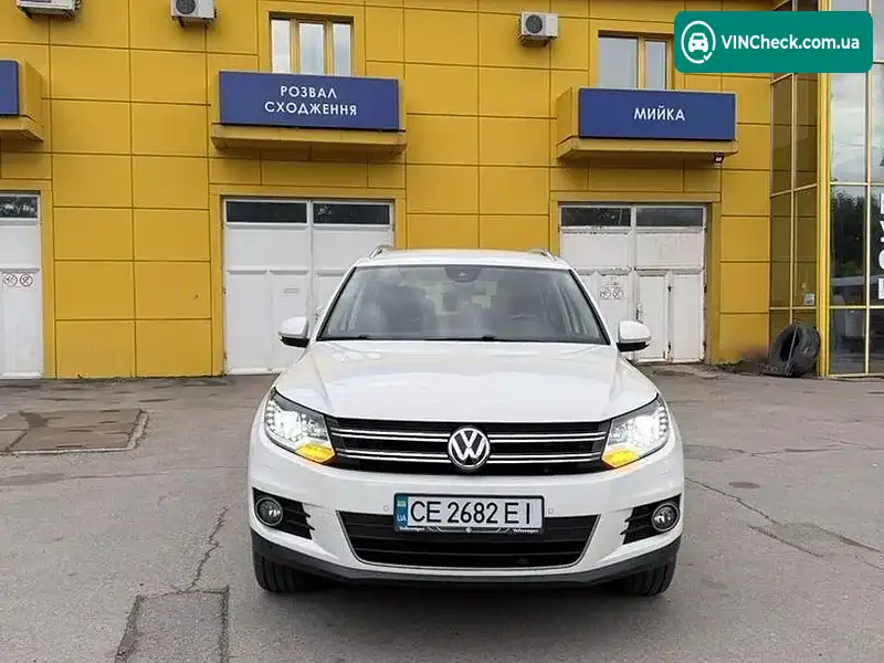 Volkswagen Tiguan 2012, фото з оголошення 1 з 16, VIN WVGZZZ5NZDW567894
