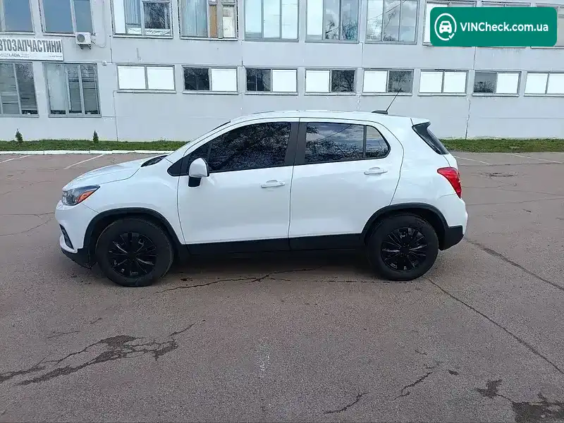 Chevrolet Trax 2017, фото з оголошення 2 з 21, VIN KL7CJKSB5JB602092
