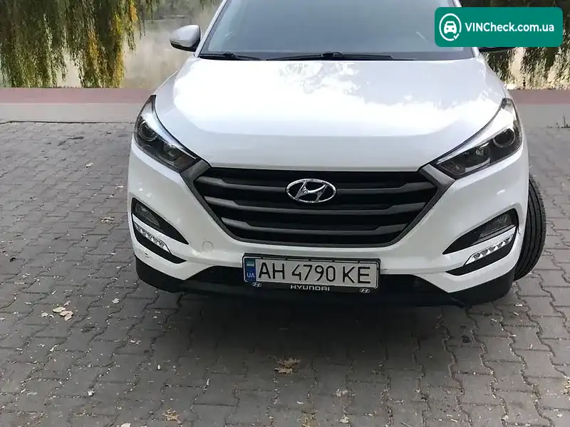 Hyundai Tucson 2017, фото з оголошення 2 з 6, VIN TMAJ3813BJJ555196