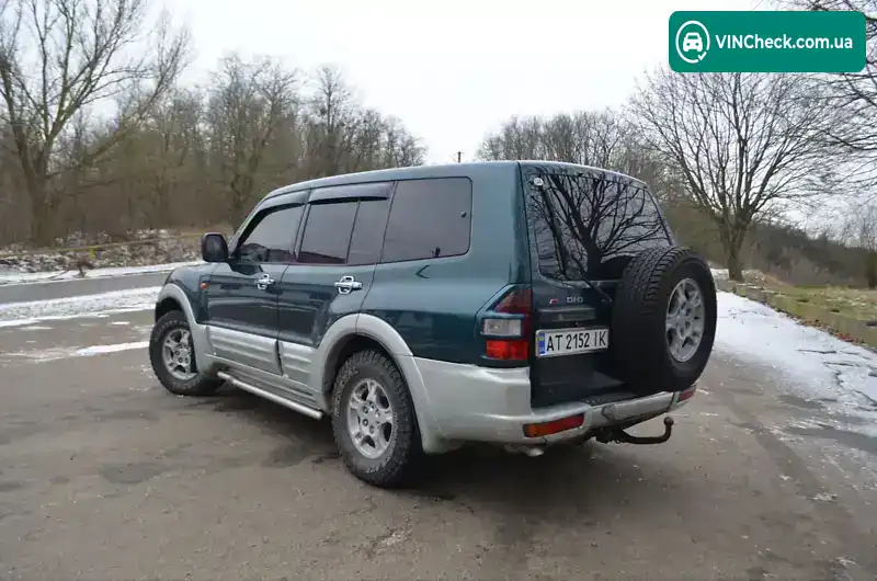 Mitsubishi Pajero 2001, фото з оголошення 2 з 16, VIN JMBLYV78W1J000310