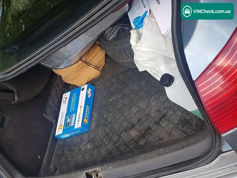 Peugeot 607 2001, фото з оголошення 1 з 17, VIN VF39D3FZE92034751