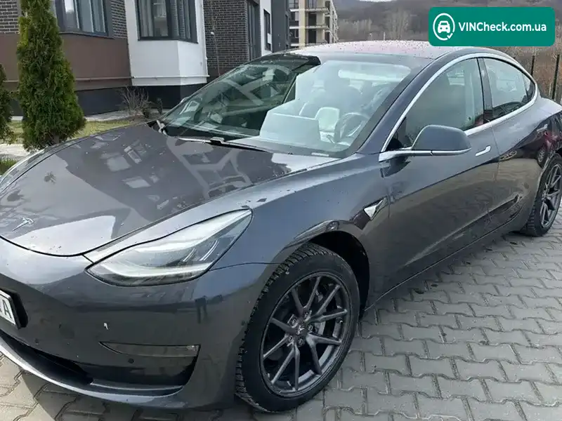 Tesla Model 3 2017, фото з оголошення 1 з 9, VIN 5YJ3E1EA0HF000261