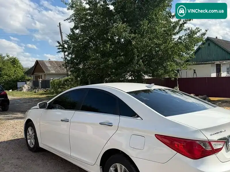 Hyundai Sonata 2011, фото з оголошення 1 з 10, VIN 5NPEB4AC8BH253895