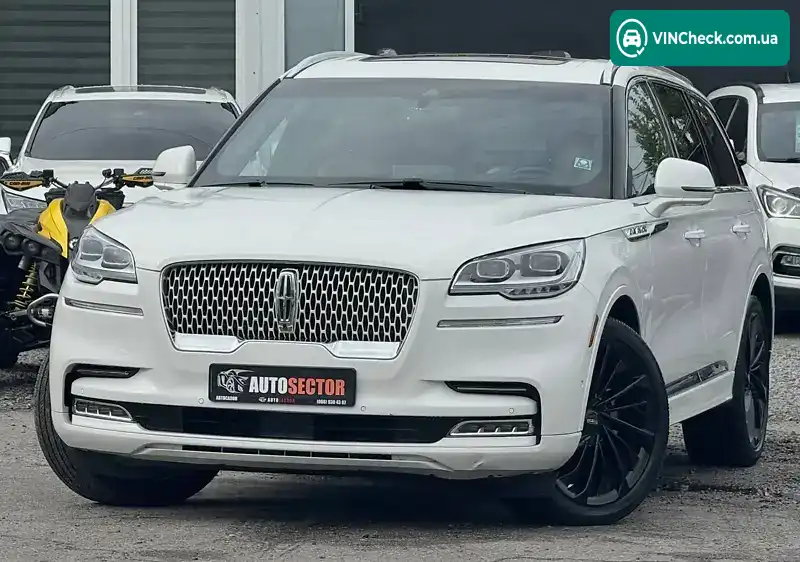 Lincoln Aviator 2021, фото з оголошення 2 з 20, VIN 5LM5J7XC2NGL01338
