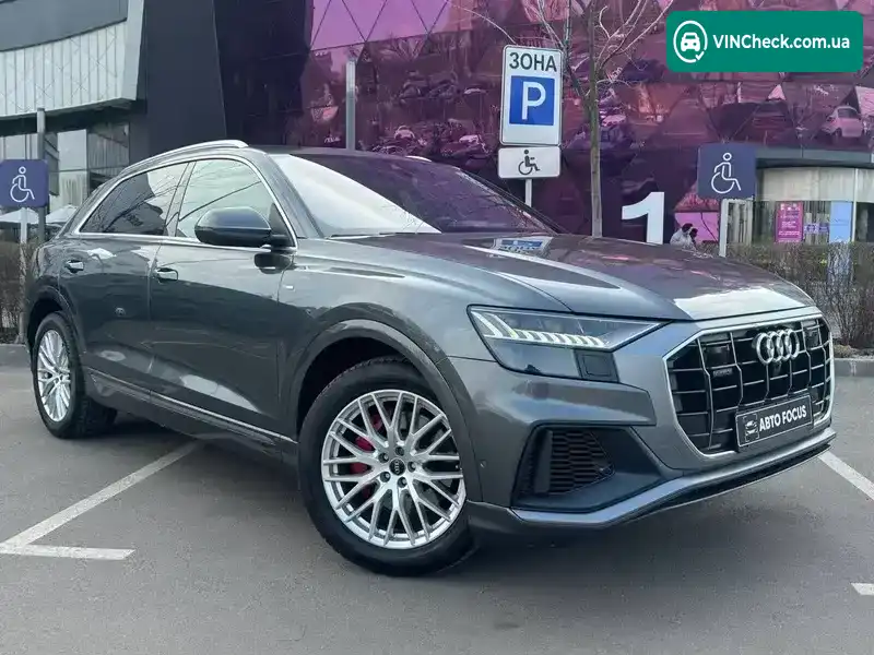 Audi Q8 2018, фото з оголошення 1 з 21, VIN WAUZZZF15KD001297