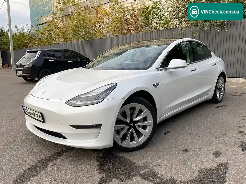 Tesla Model 3 2020, фото з оголошення 1 з 10, VIN 5YJ3E1EB1LF667714