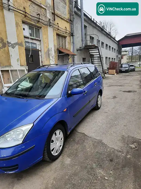 Ford Focus 2001, фото з оголошення 2 з 18, VIN WF0NXXGCDN1E59056