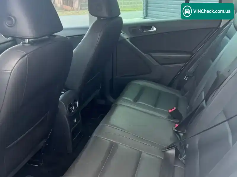 Volkswagen Tiguan 2011, фото з оголошення 2 з 20, VIN WVGBV7AX7CW512768