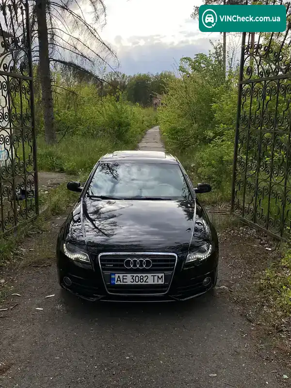 Audi A4 2011, фото з оголошення 1 з 13, VIN WAUFFAFL9CN016976