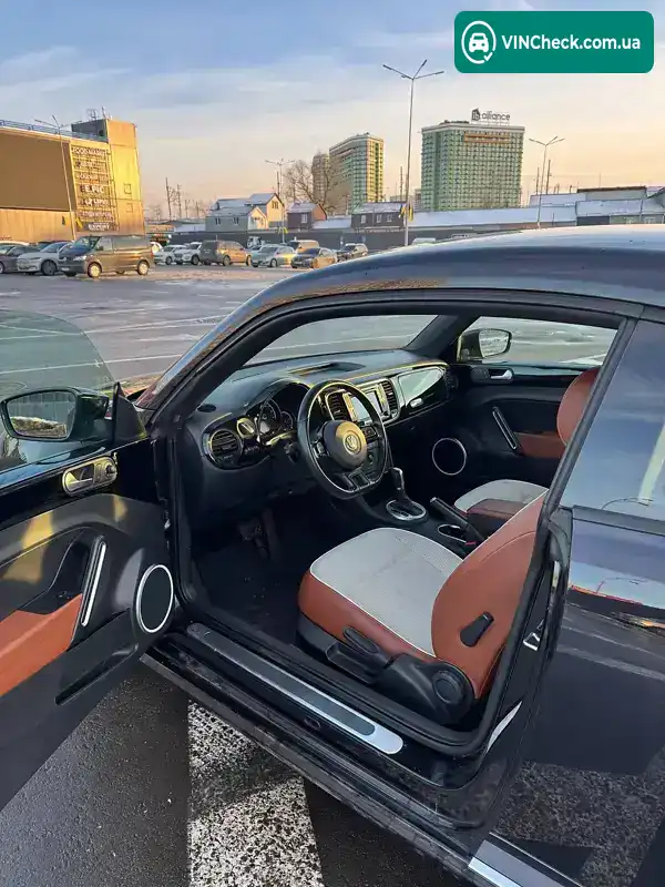 Volkswagen Beetle 2016, фото з оголошення 2 з 14, VIN 3VWF17AT5GM638855