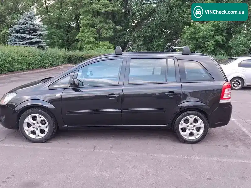 Opel Zafira 2012, фото з оголошення 2 з 20, VIN W0L0AHM75C2097201