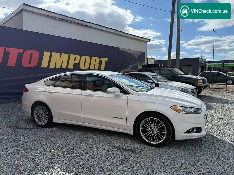 Ford Fusion 2012, фото з оголошення 1 з 20, VIN 3FA6P0LU6DR177569