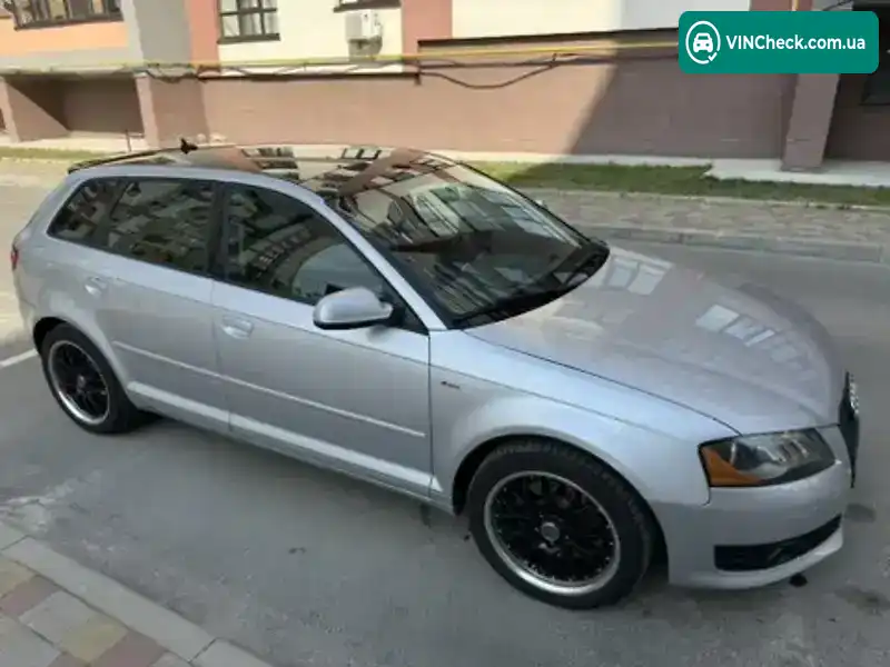 Audi A3 2011, фото з оголошення 2 з 21, VIN WAUKEAFM2CA024063