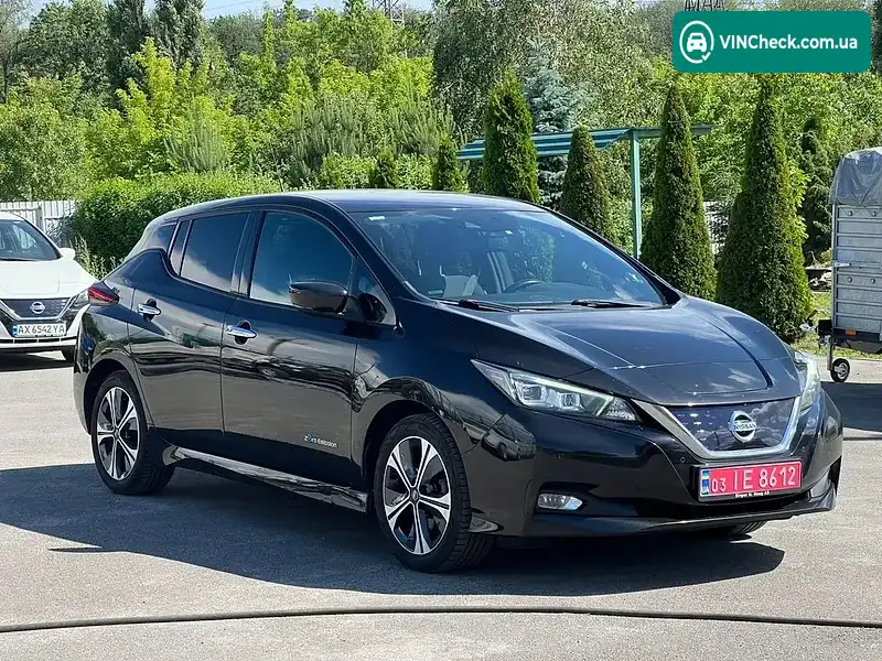 Nissan Leaf 2018, фото з оголошення 2 з 20, VIN SJNFAAZE1U0010583