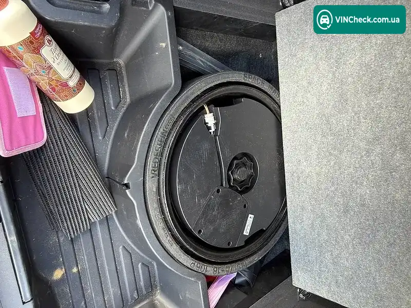 Audi Q5 2013, фото з оголошення 2 з 12, VIN WA1LFAFP2DA056764