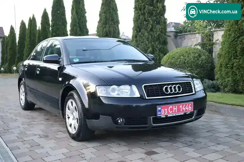 Audi A4 2003, фото з оголошення 2 з 11, VIN WAUZZZ8E22A132303