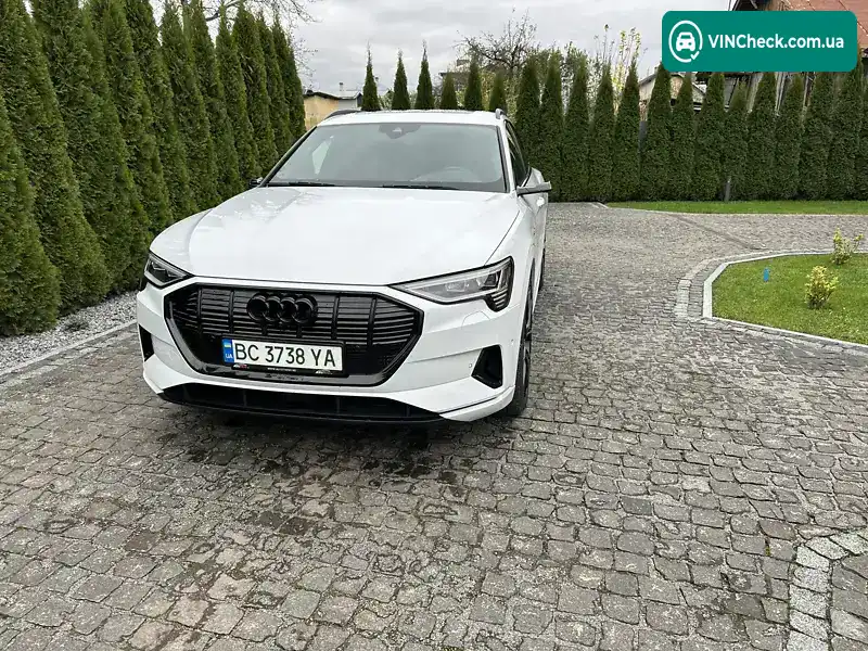 Audi e-tron 2019, фото з оголошення 1 з 20, VIN WAUZZZGE7KB013514