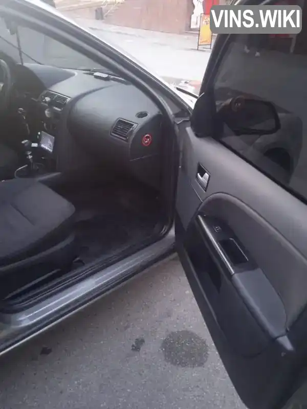 Ford Mondeo 2001, фото з оголошення 2 з 20, VIN WF05XXGBB51B63670