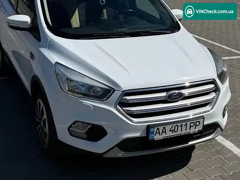Ford Kuga 2019, фото з оголошення 2 з 15, VIN WF0AXXWPMAKY69614