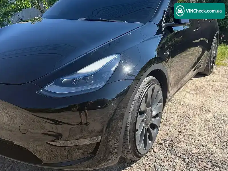 Tesla Model Y 2023, фото з оголошення 1 з 15, VIN 7SAYGDEF0PF823996