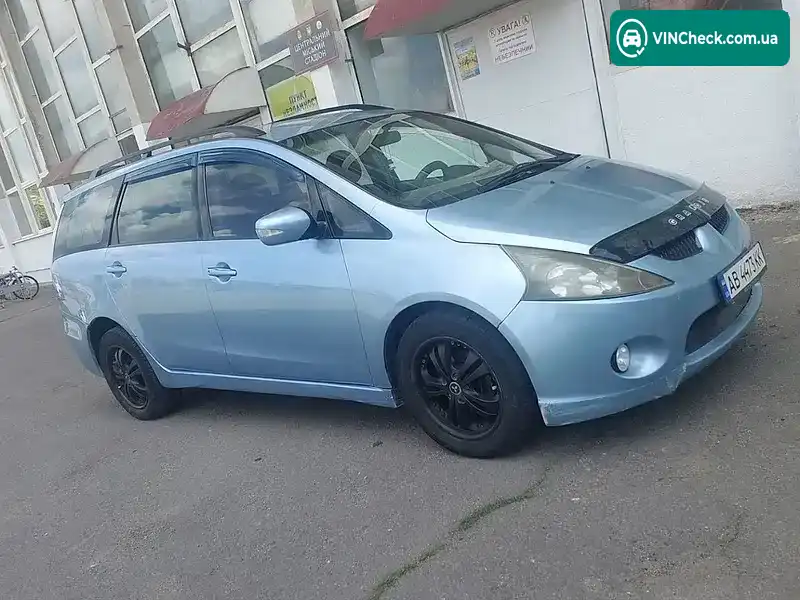 Mitsubishi Grandis 2004, фото з оголошення 2 з 18, VIN JMBLNNA4W4Z001602