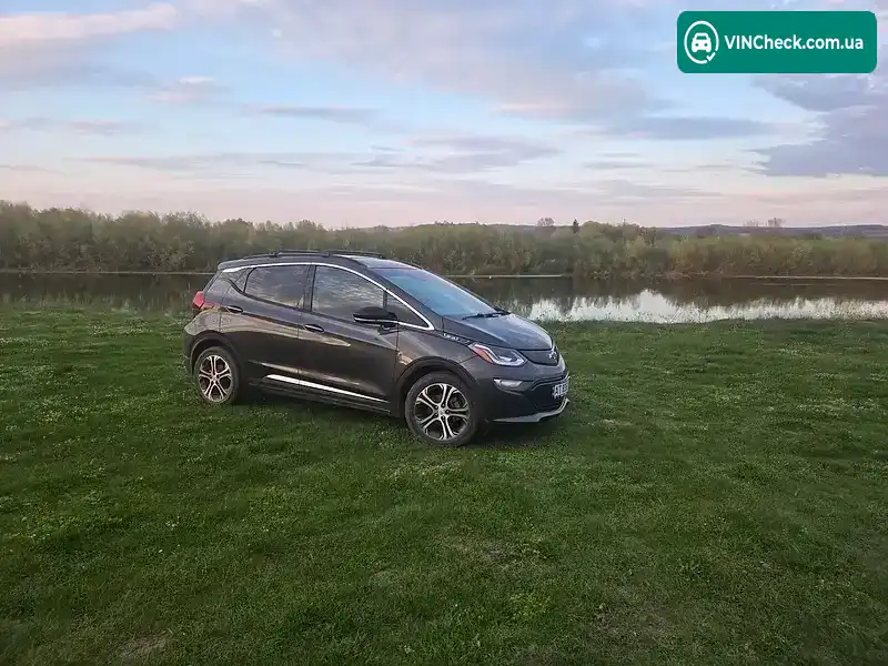 Chevrolet Bolt EV 2018, фото з оголошення 1 з 21, VIN 1G1FZ6S07K4102044