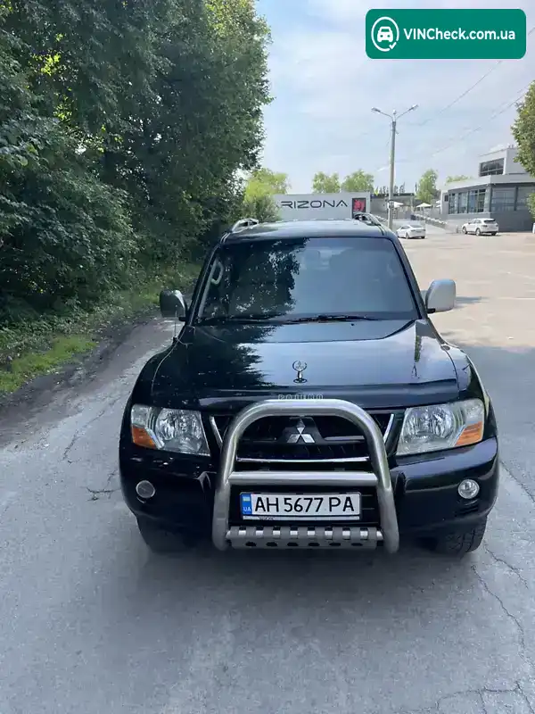 Mitsubishi Pajero 2003, фото з оголошення 1 з 20, VIN JMYLRV73W3J706898