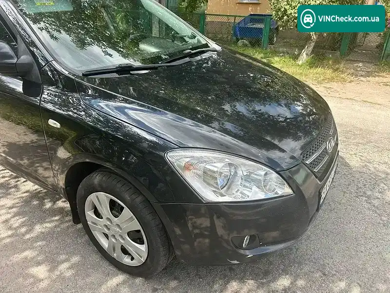Kia Ceed 2009, фото з оголошення 1 з 12, VIN U5YFF52429L103552