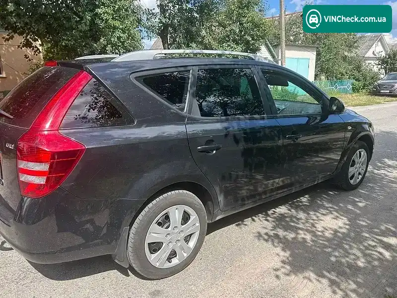 Kia Ceed 2009, фото з оголошення 2 з 12, VIN U5YFF52429L103552