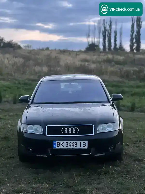 Audi A4 2004, фото з оголошення 2 з 16, VIN WAUZZZ8E94A234460