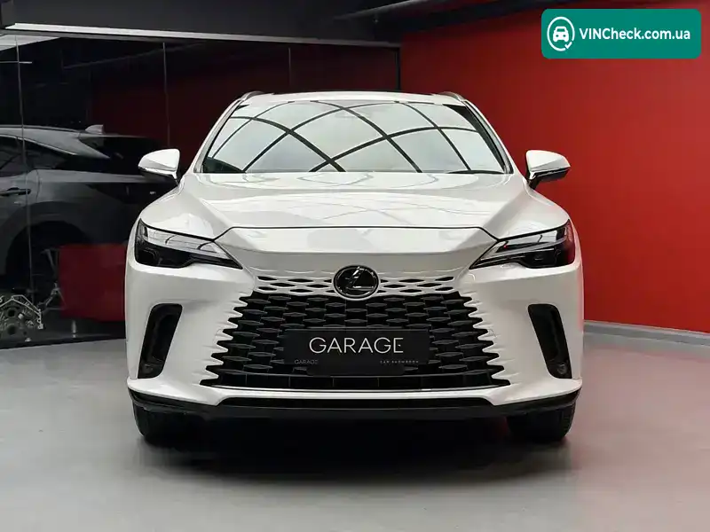 Lexus RX 2023, фото з оголошення 2 з 21, VIN JTJCHMAA0P2005909