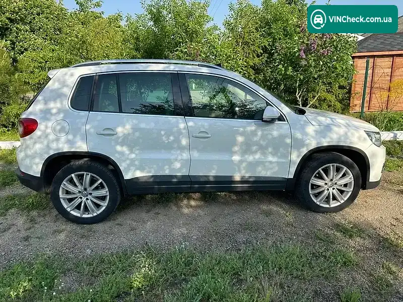 Volkswagen Tiguan 2010, фото з оголошення 1 з 14, VIN WVGBV7AX9BW507392