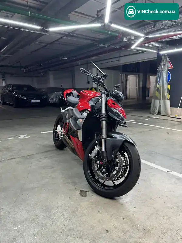 Ducati Streetfighter 2023, фото з оголошення 2 з 8, VIN ZDM3F00AAPB005994