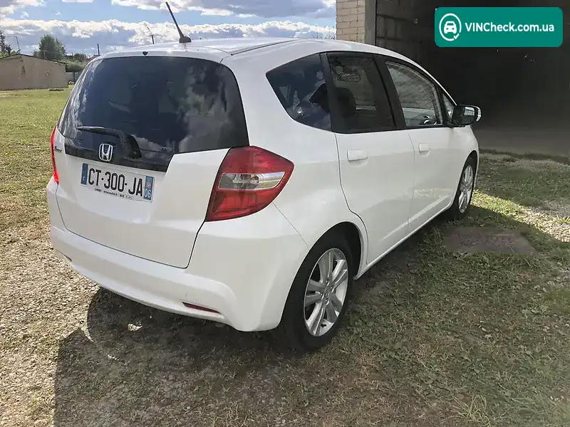 Honda Jazz 2013, фото з оголошення 2 з 20, VIN LUCGG3860D3208852
