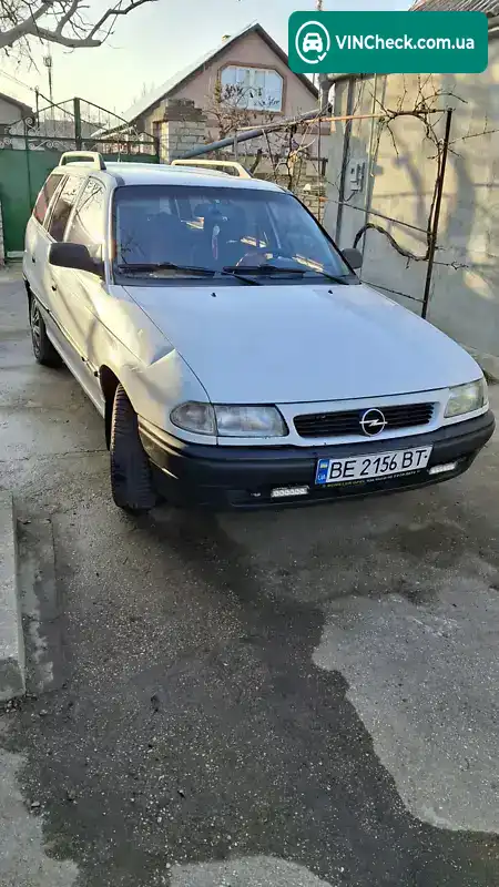 Opel Astra 1996, фото з оголошення 2 з 21, VIN W0L000051TS675196