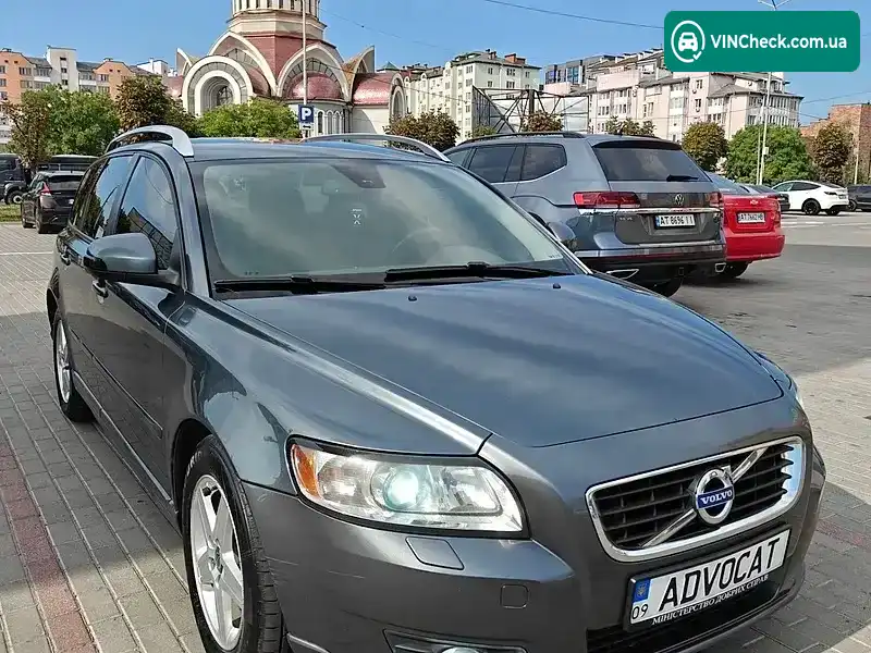 Volvo V50 2010, фото з оголошення 1 з 20, VIN YV1MW84E1B2595378