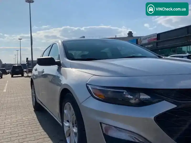 Chevrolet Malibu 2019, фото з оголошення 1 з 18, VIN 1G1ZD5ST1LF037259