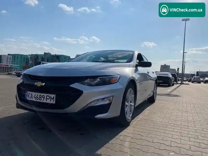 Chevrolet Malibu 2019, фото з оголошення 2 з 18, VIN 1G1ZD5ST1LF037259