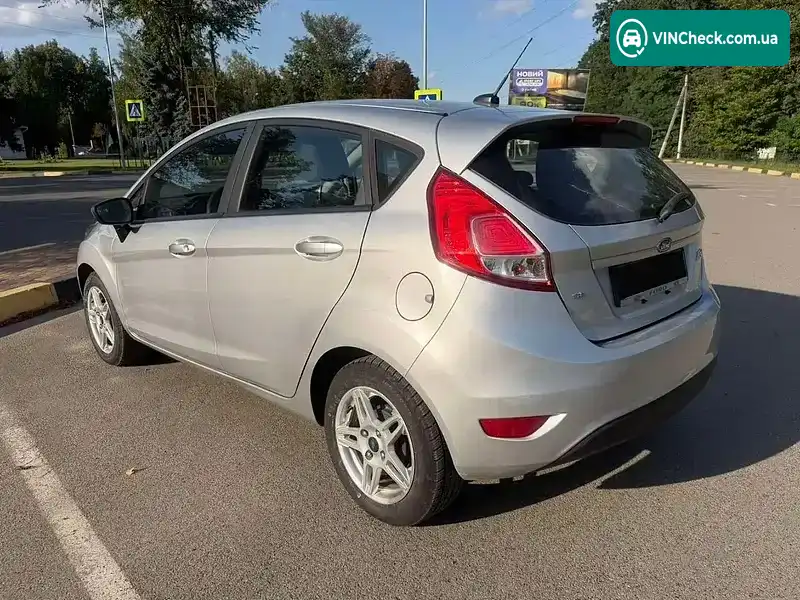Ford Fiesta 2018, фото з оголошення 2 з 10, VIN 3FADP4EJ8JM109882
