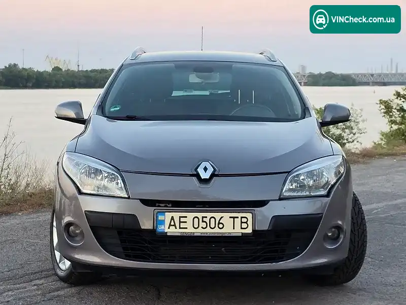 Renault Megane 2010, фото з оголошення 2 з 20, VIN VF1KZ1W0644398705