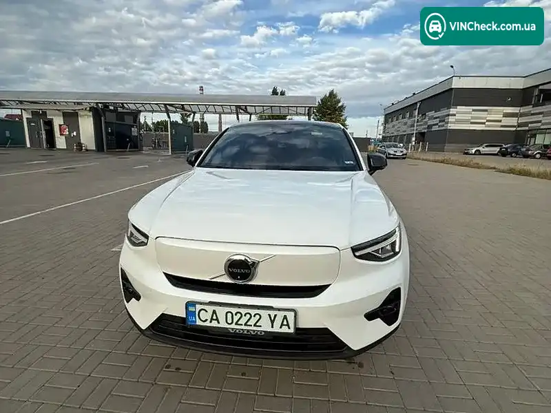 Volvo C40 Recharge 2023, фото з оголошення 2 з 20, VIN YV4ED3GL0P2065809