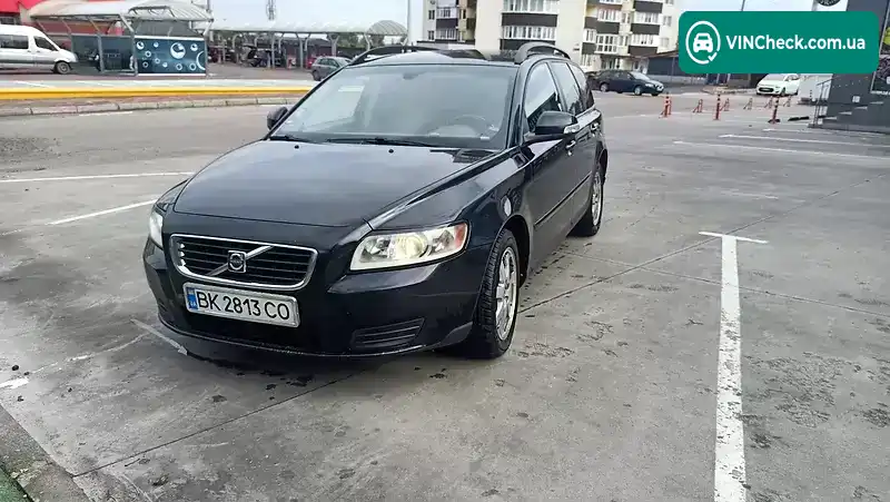 Volvo V50 2009, фото з оголошення 1 з 12, VIN YV1MW76E2A2524362