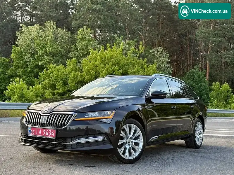 Skoda Superb 2023, фото з оголошення 1 з 20, VIN TMBJH7NP8P7018582