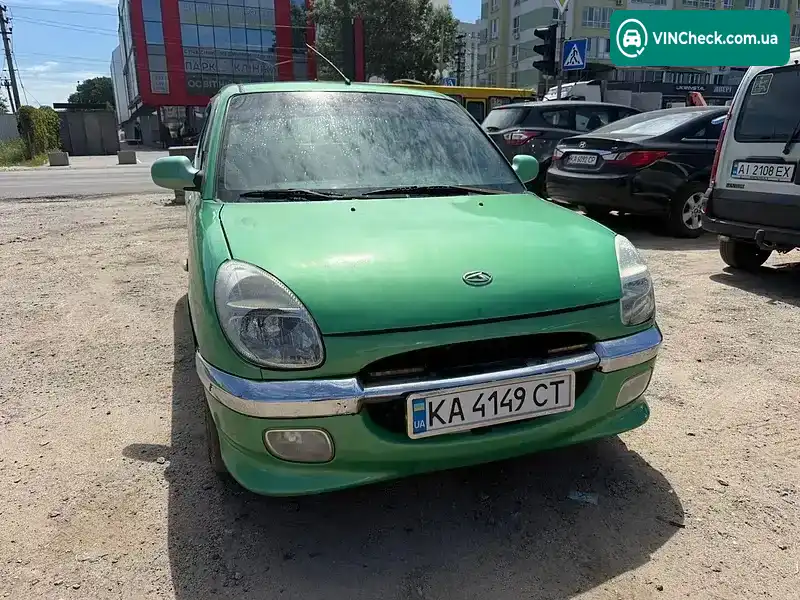 Daihatsu Sirion 2000, фото з оголошення 2 з 13, VIN JDAM101S000501277