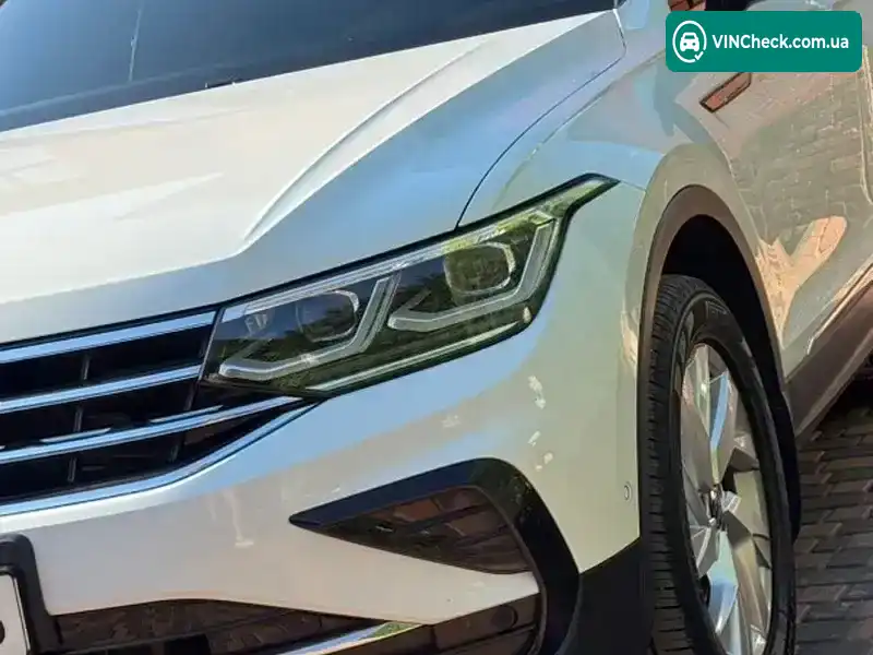 Volkswagen Tiguan 2021, фото з оголошення 2 з 20, VIN WVGZZZ5NZMW050932