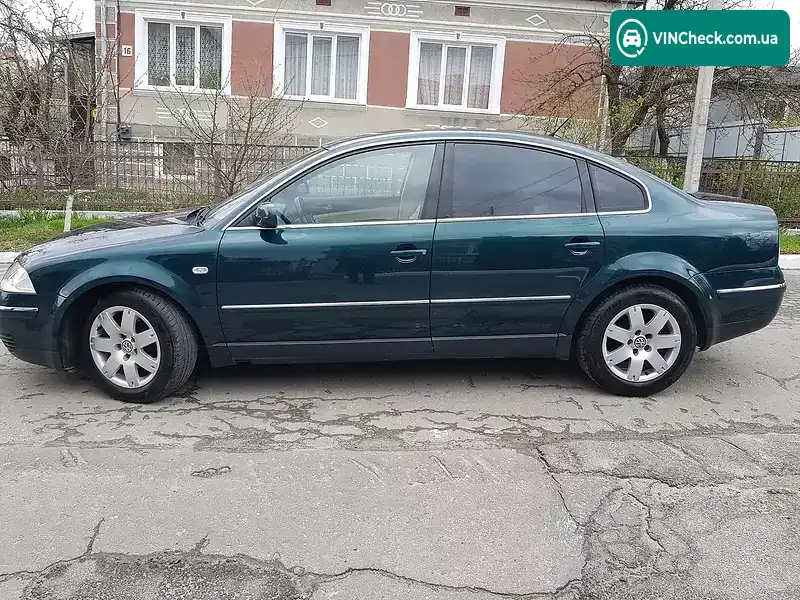 Volkswagen Passat 2003, фото з оголошення 1 з 20, VIN WVWZZZ3BZ3E461233