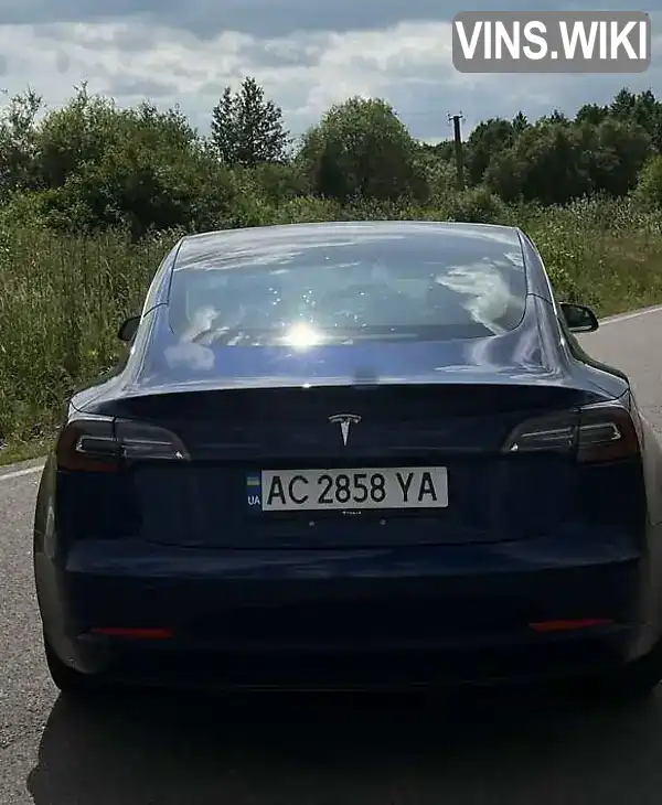 Tesla Model 3 2018, фото з оголошення 2 з 10, VIN 5YJ3E1EAXJF077936